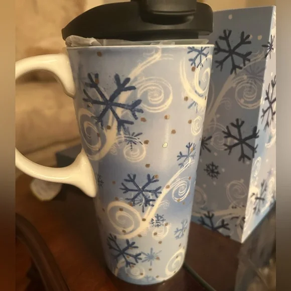 Topadorn Coffee Ceramic Mug With Lid in Gift Box - Picture 2 of 6